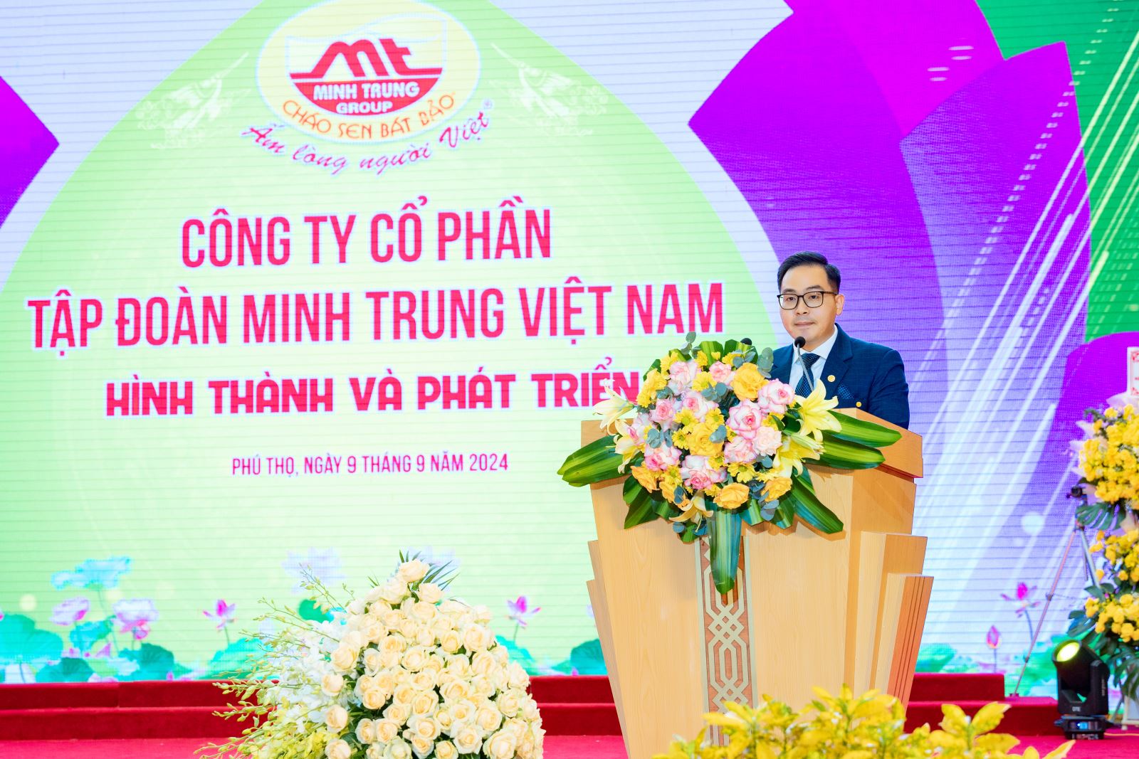 (Ông Nguyễn Đắc Trung - Phó Tổng giám đốc Tập đoàn Minh Trung Việt Nam phát biểu tại sự kiện)